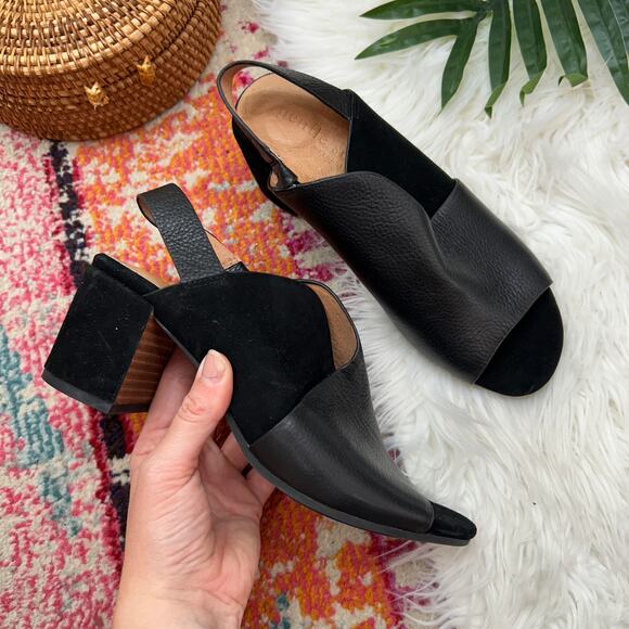 Gentle Souls by Kenneth Cole Black Leather Heeled Sling Back Charlisa Sandal 8 - Picture 1 of 10